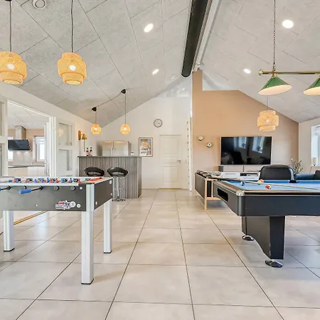 Big House In Vrist With Pool & Activities - Sj500 Harboor